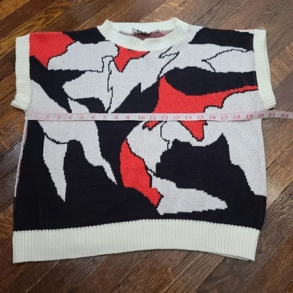 Vintage 70's Abstract Black White Red Sweater Short Sleeve Top - Picture 5 of 8